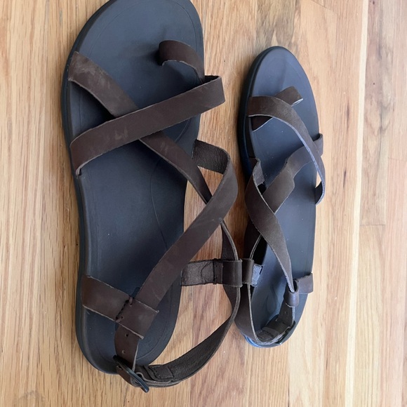 Women's OLUKAI UPENA Brown Strappy Sandals - Picture 4 of 6